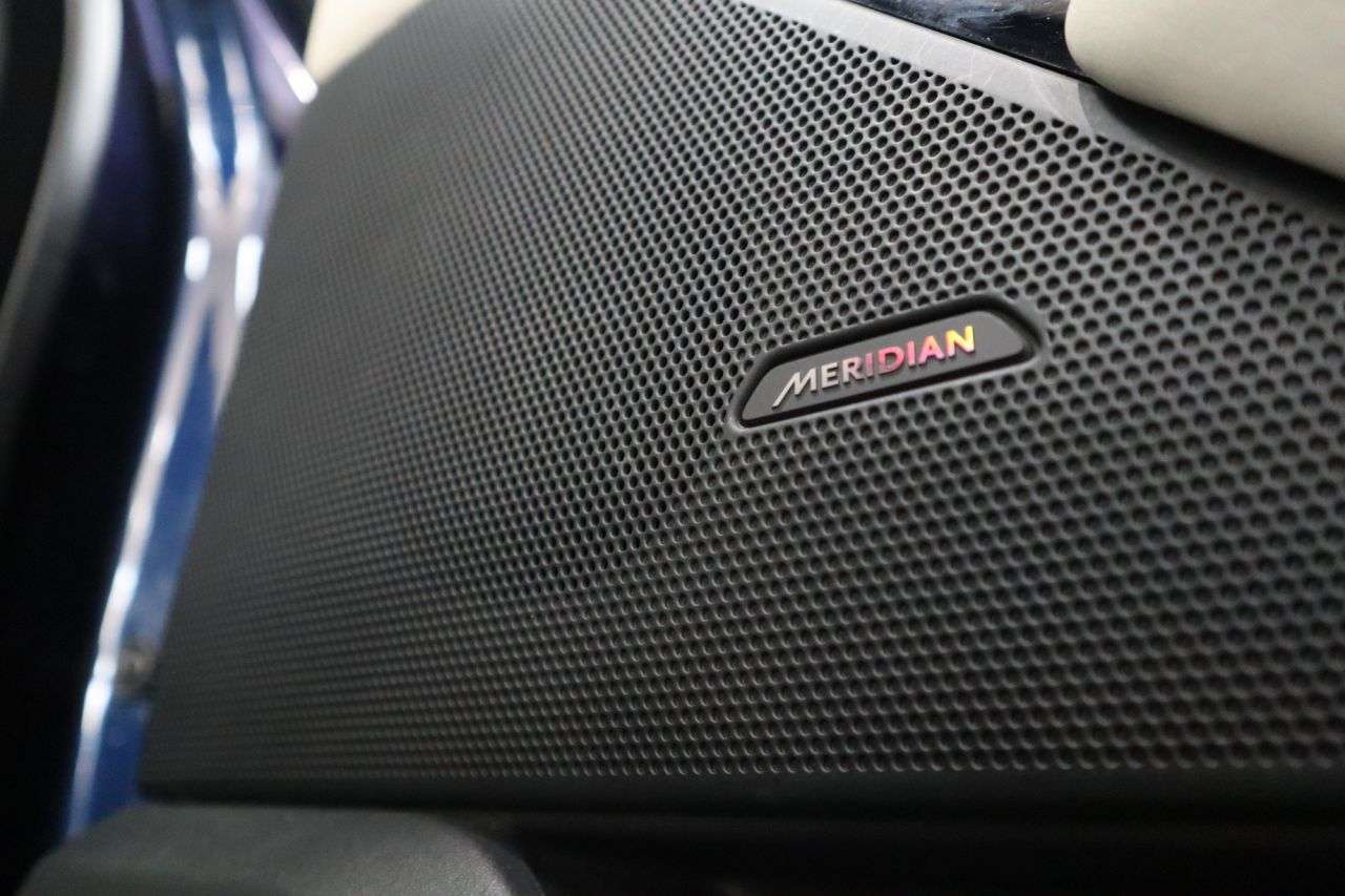 2022 LAND ROVER RANGE ROVER VELAR 2022 LAND ROVER RANGE ROVER VELAR