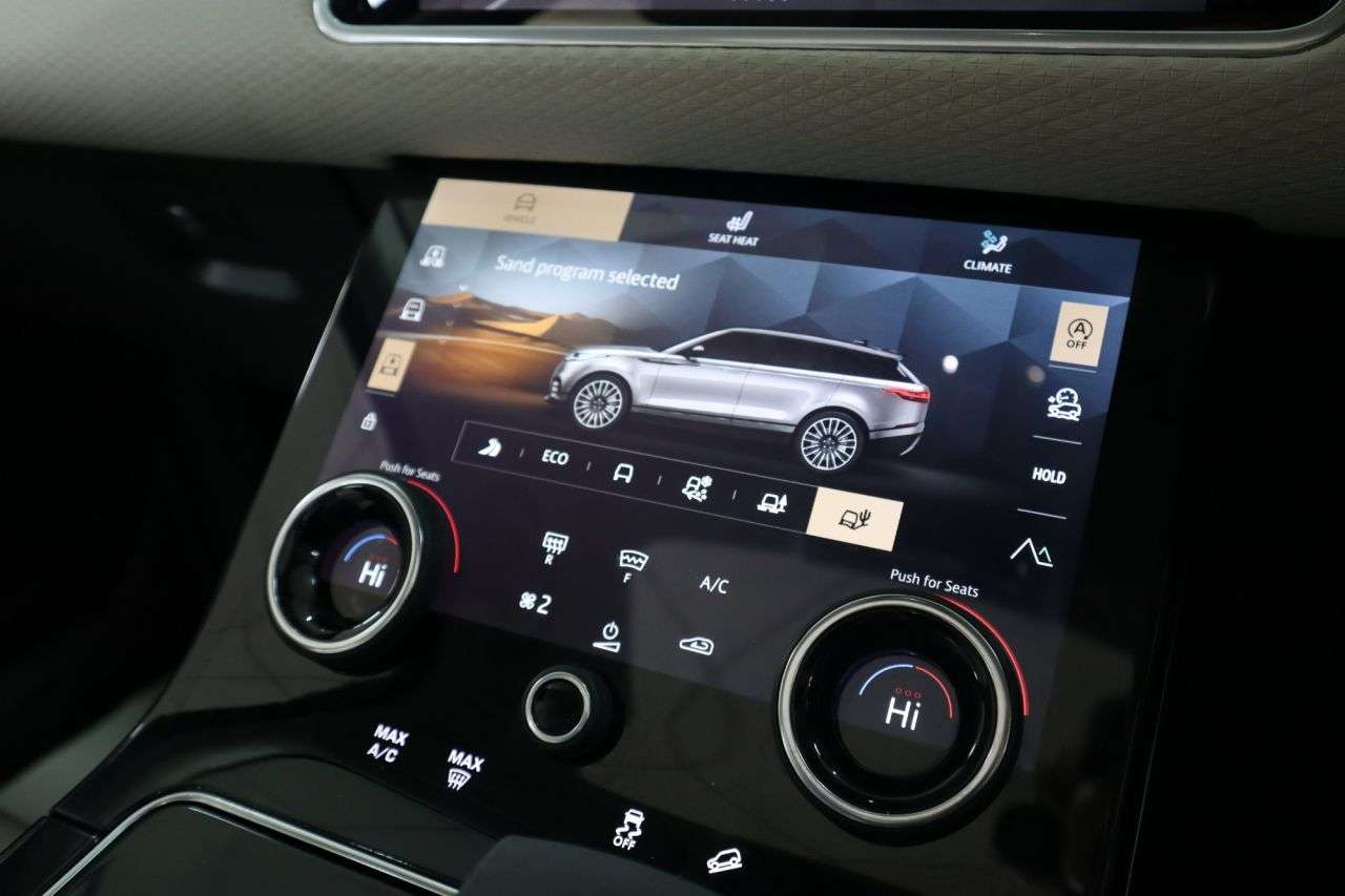 2022 LAND ROVER RANGE ROVER VELAR 2022 LAND ROVER RANGE ROVER VELAR