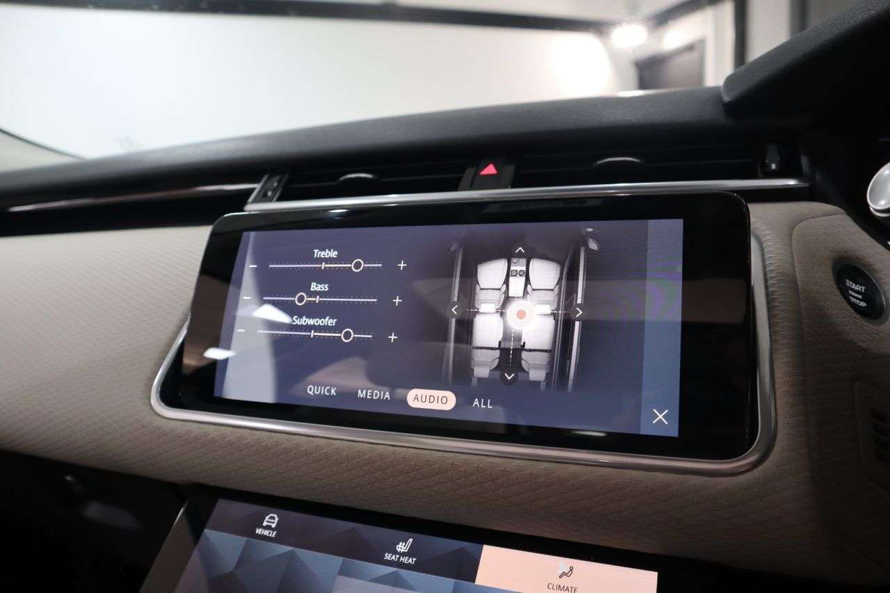 2022 LAND ROVER RANGE ROVER VELAR 2022 LAND ROVER RANGE ROVER VELAR