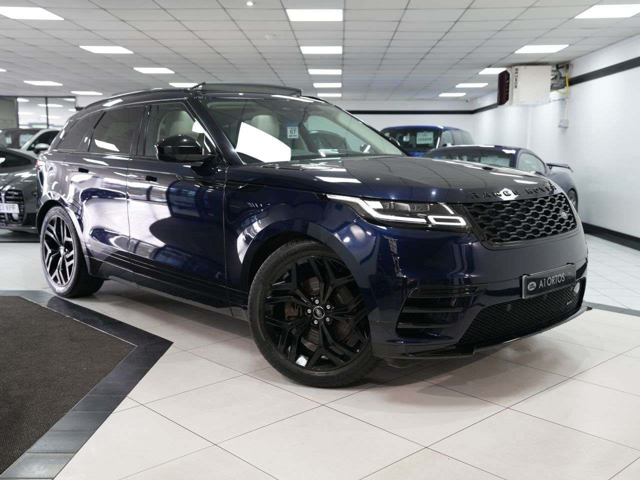 2022 LAND ROVER RANGE ROVER VELAR 2022 LAND ROVER RANGE ROVER VELAR