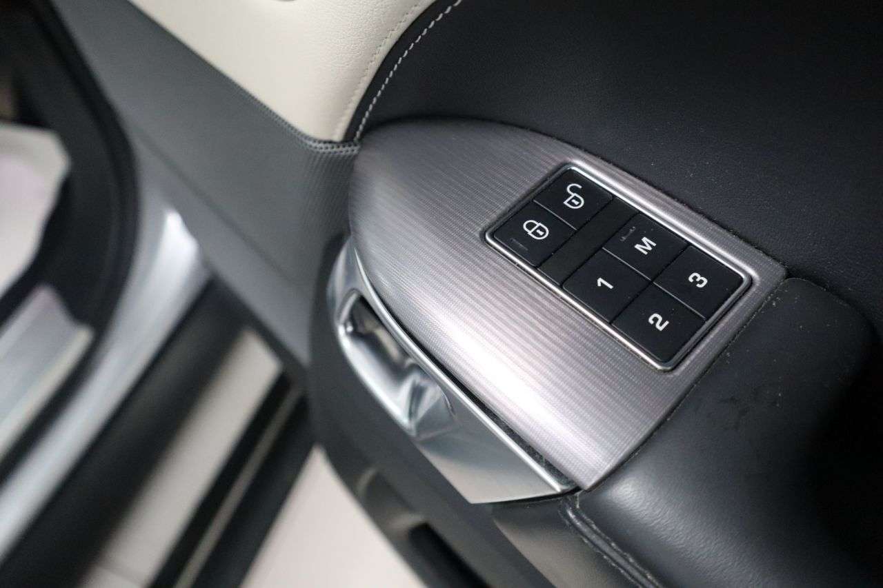 2018 LAND ROVER RANGE ROVER SPORT 2018 LAND ROVER RANGE ROVER SPORT