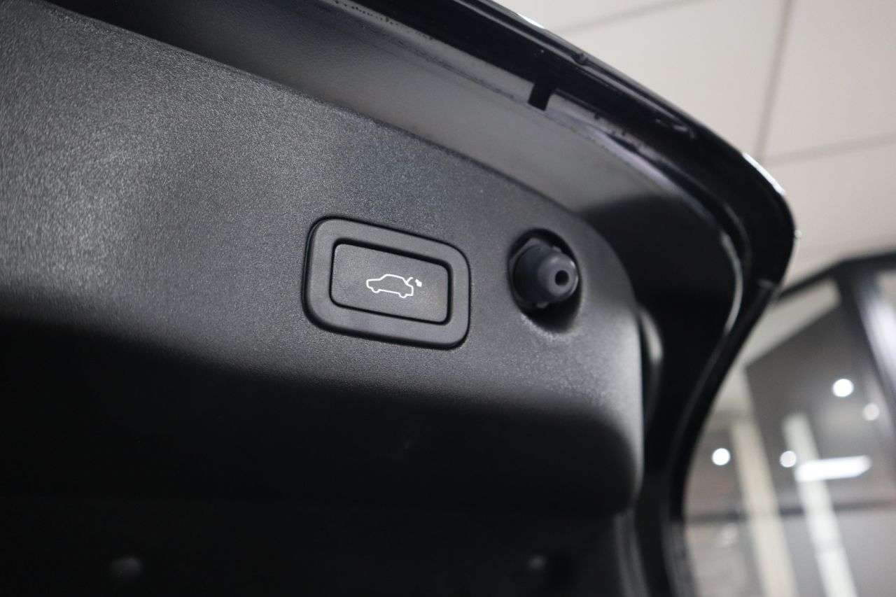 2019 JAGUAR XJ 2019 JAGUAR XJ