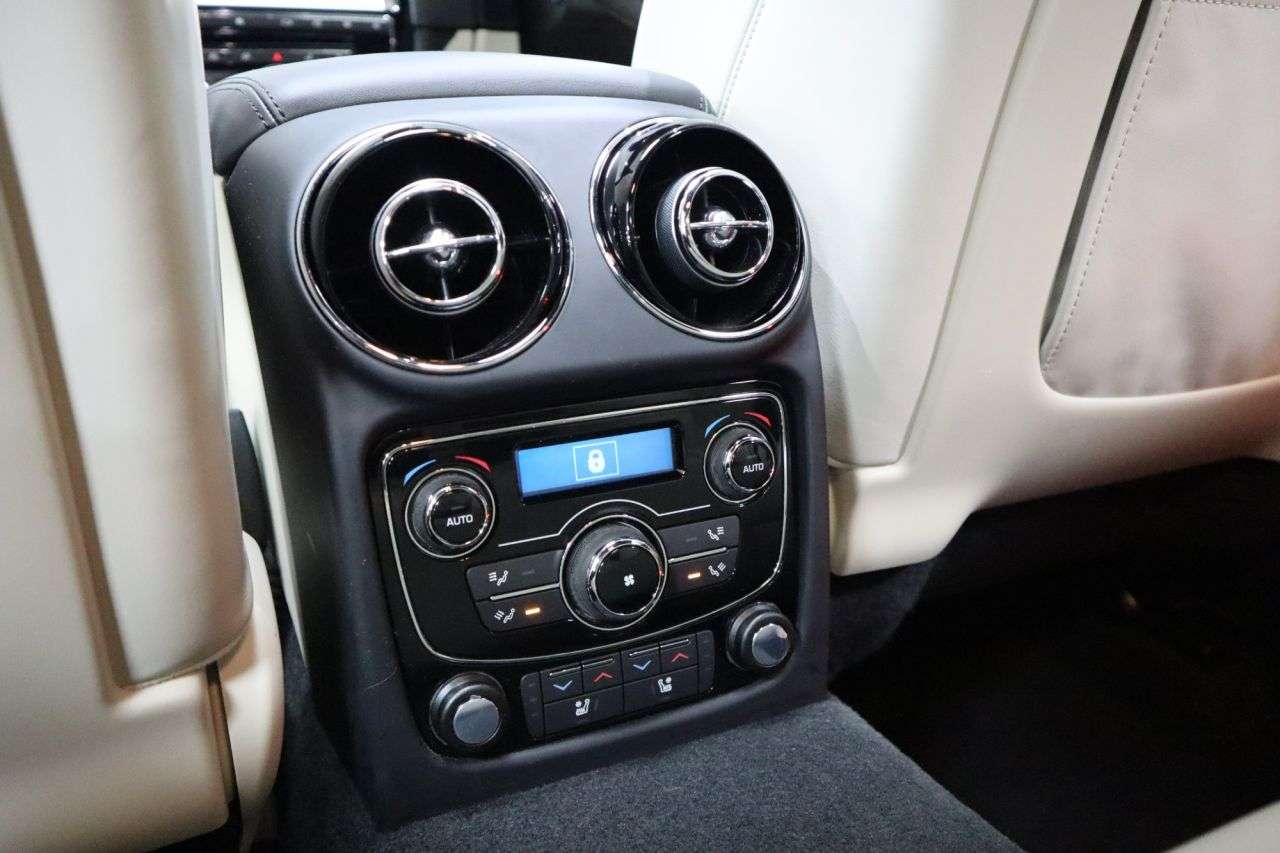 2019 JAGUAR XJ 2019 JAGUAR XJ