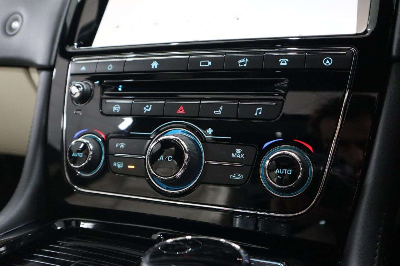 2019 JAGUAR XJ 2019 JAGUAR XJ