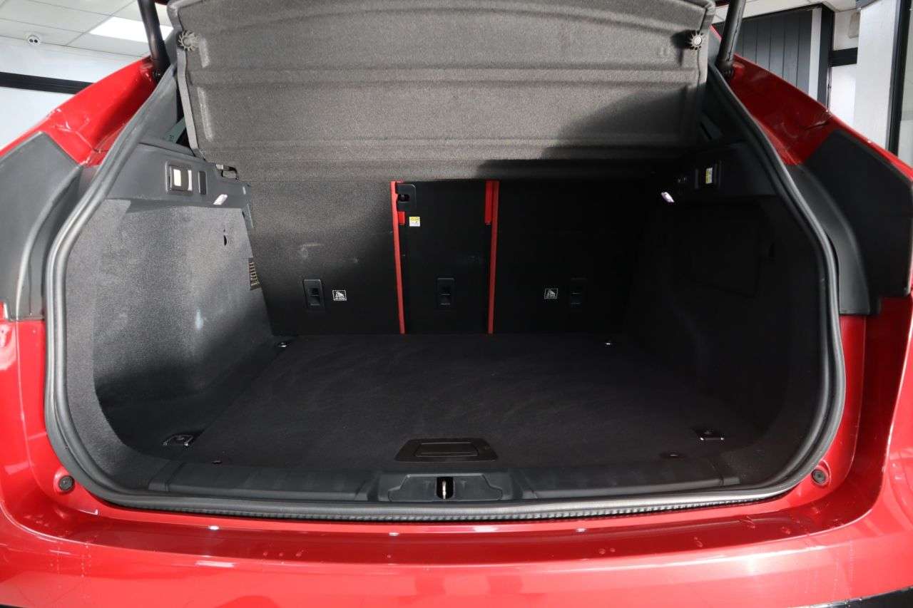 2017 JAGUAR F-PACE 2017 JAGUAR F-PACE