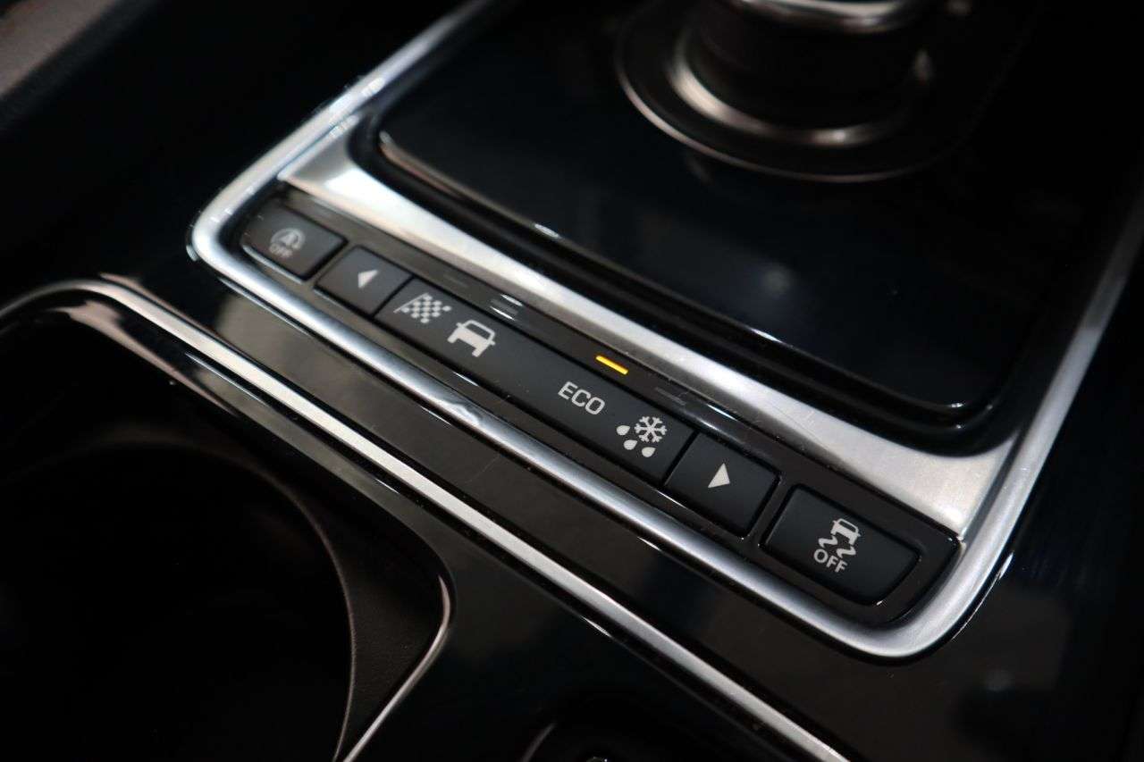 2017 JAGUAR F-PACE 2017 JAGUAR F-PACE