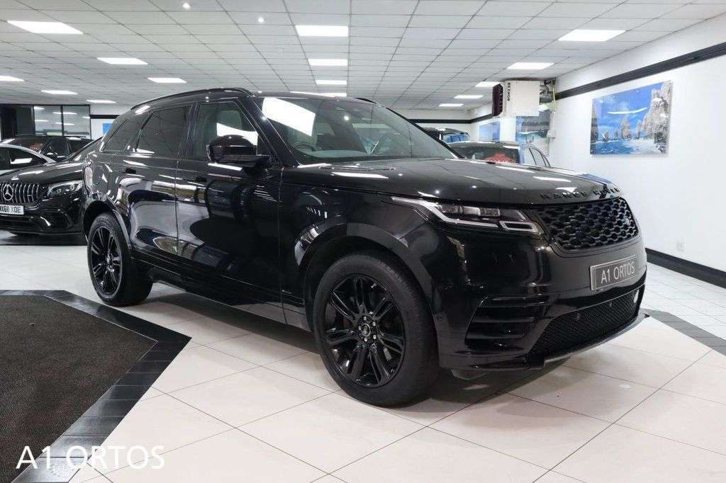 A 2021 LAND ROVER RANGE ROVER VELAR 2.0 D200 MHEV Edition SUV 5dr Diesel Auto 4WD Euro 6 (s/s) (204 ps) 1 OWNER A 2021 LAND ROVER RANGE ROVER VELAR 2.0 D200 MHEV Edition SUV 5dr Diesel Auto 4WD Euro 6 (s/s) (204 ps) 1 OWNER