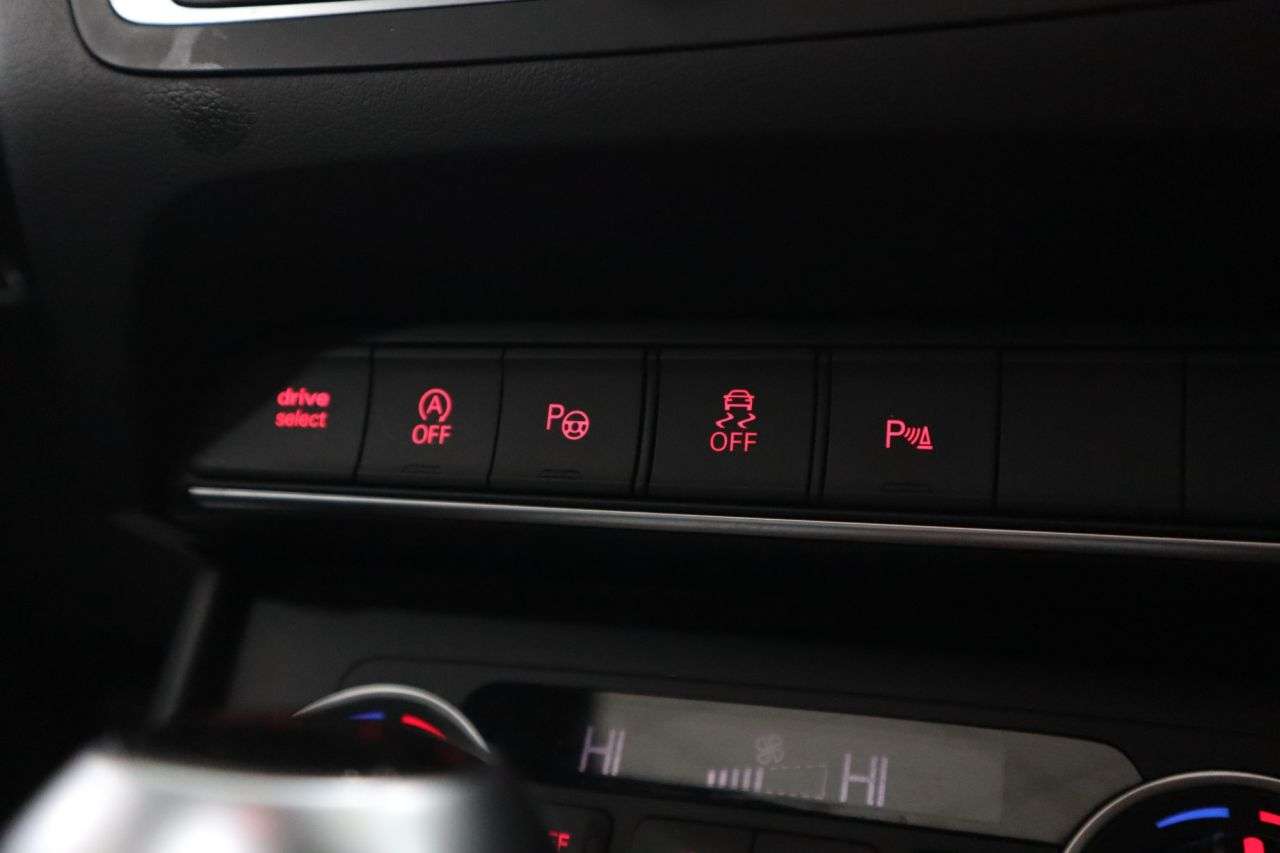 2015 AUDI Q3 2015 AUDI Q3