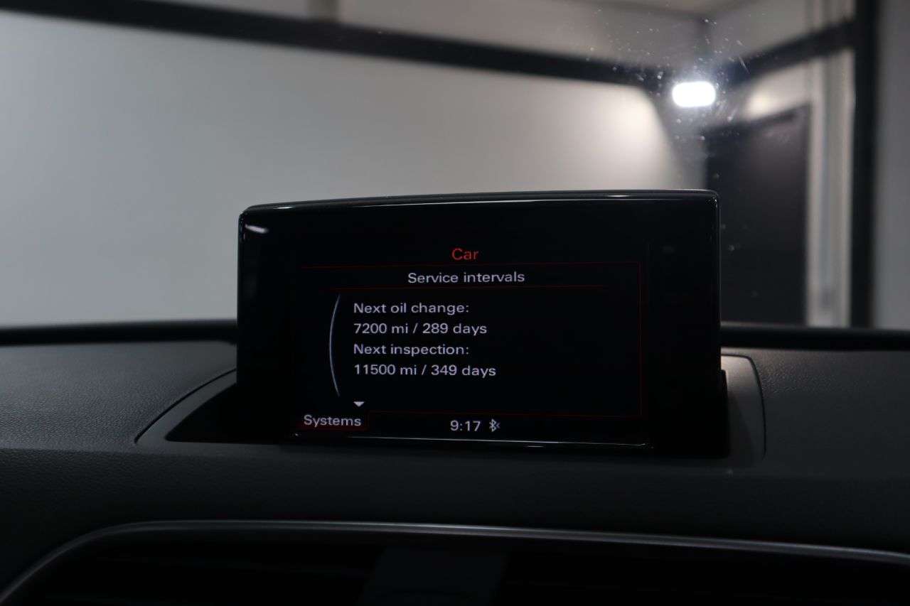 2015 AUDI Q3 2015 AUDI Q3