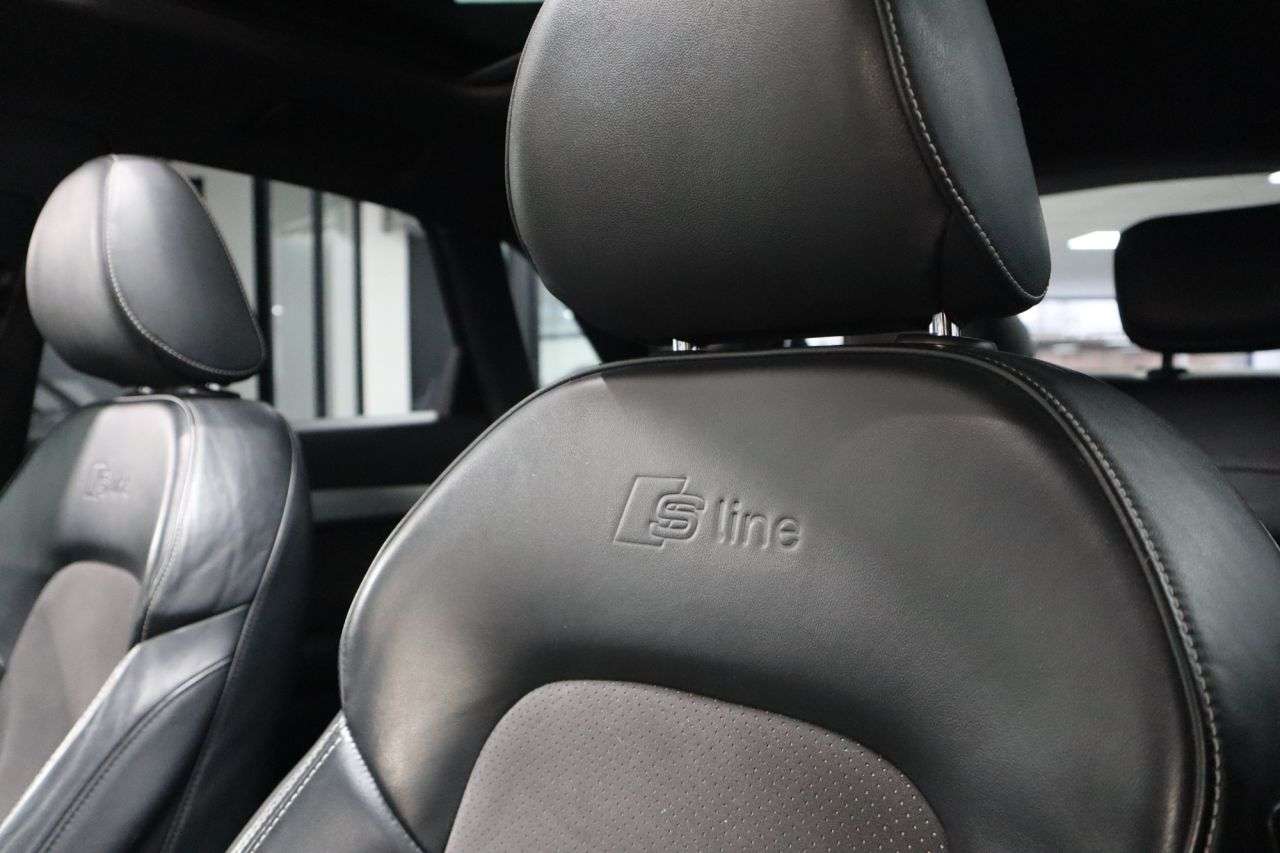 2015 AUDI Q3 2015 AUDI Q3