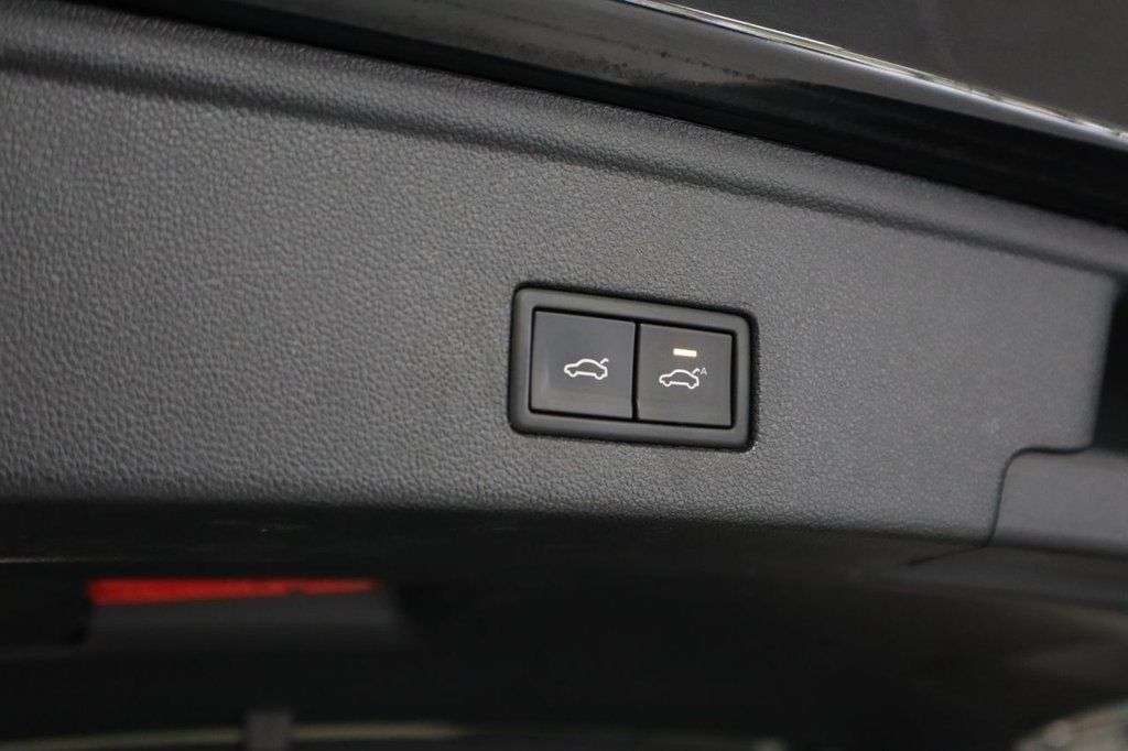 2020 VOLKSWAGEN TOUAREG 2020 VOLKSWAGEN TOUAREG