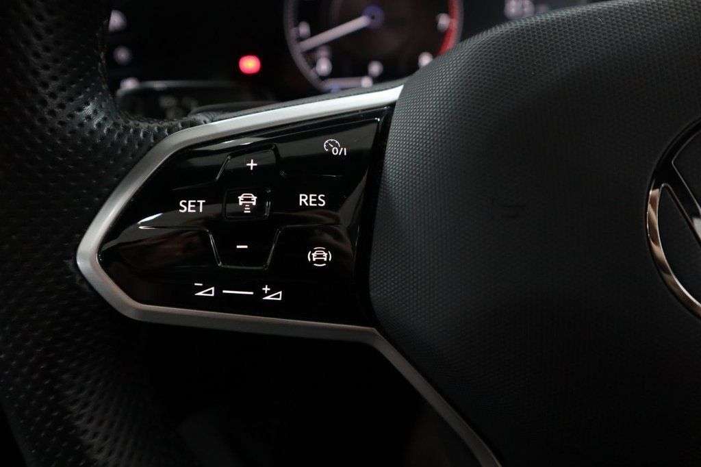 2020 VOLKSWAGEN TOUAREG 2020 VOLKSWAGEN TOUAREG