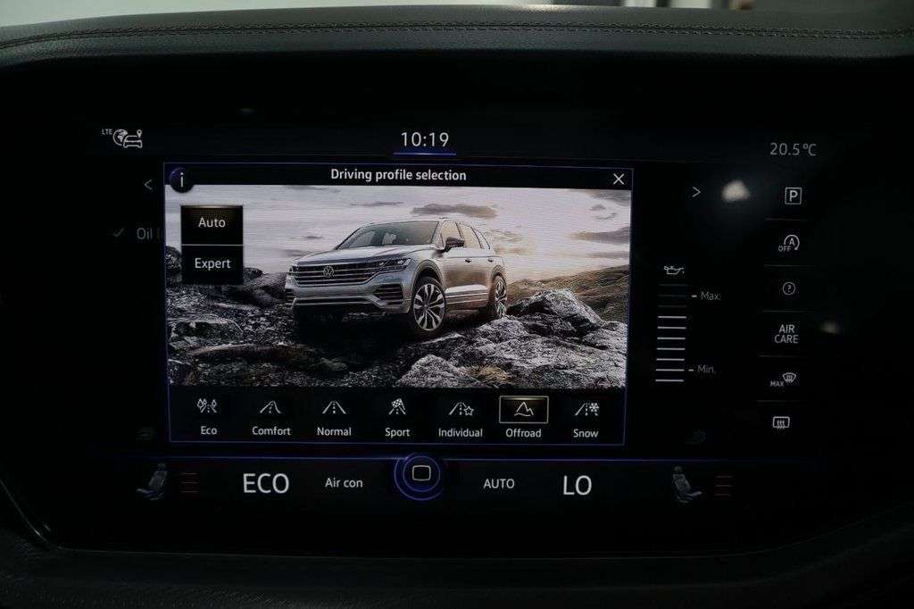 2020 VOLKSWAGEN TOUAREG 2020 VOLKSWAGEN TOUAREG