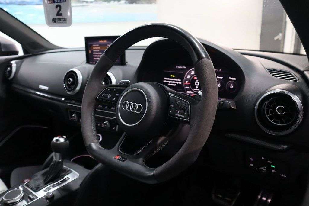2018 AUDI RS3 2018 AUDI RS3