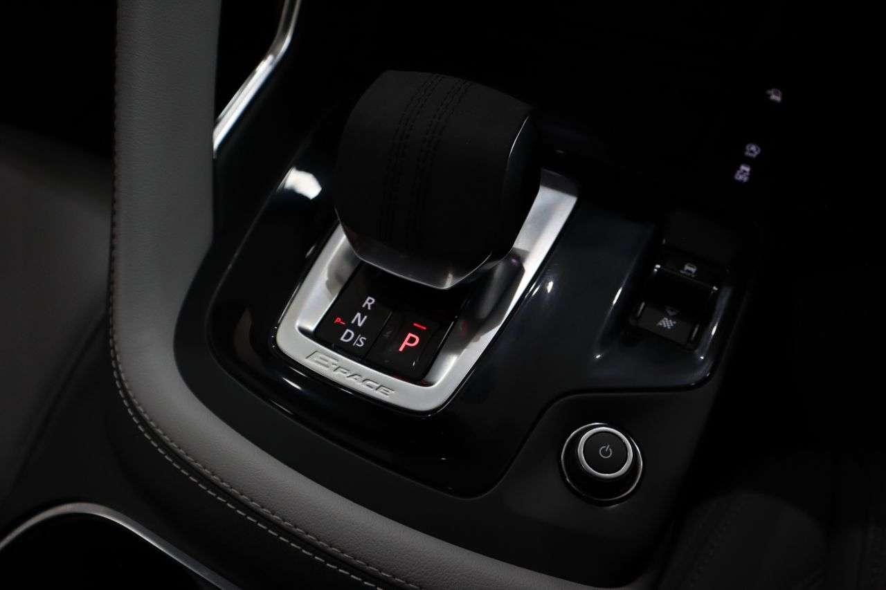 2023 JAGUAR E-PACE 2023 JAGUAR E-PACE