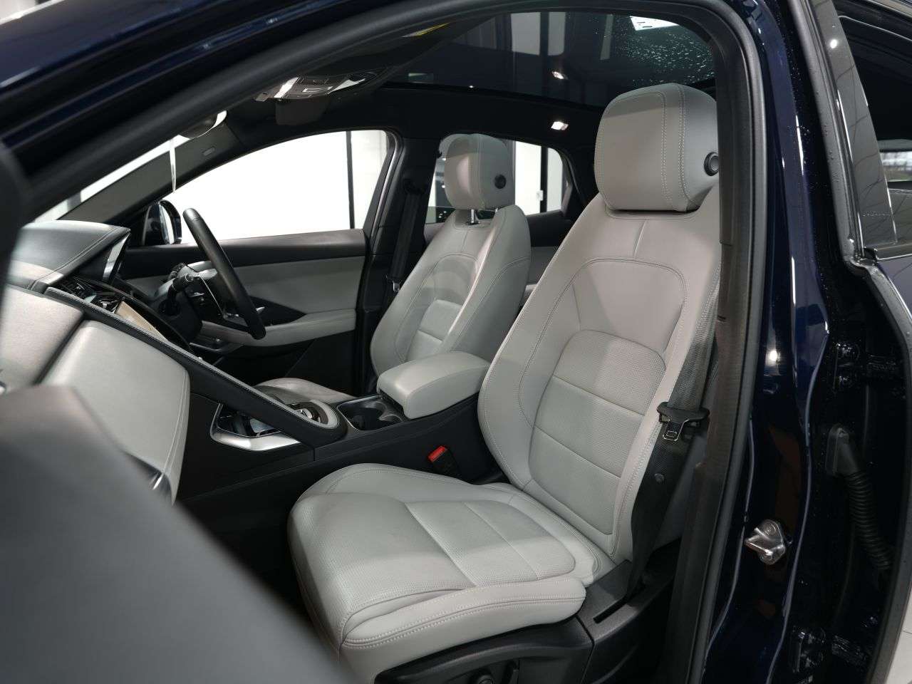 2023 JAGUAR E-PACE 2023 JAGUAR E-PACE