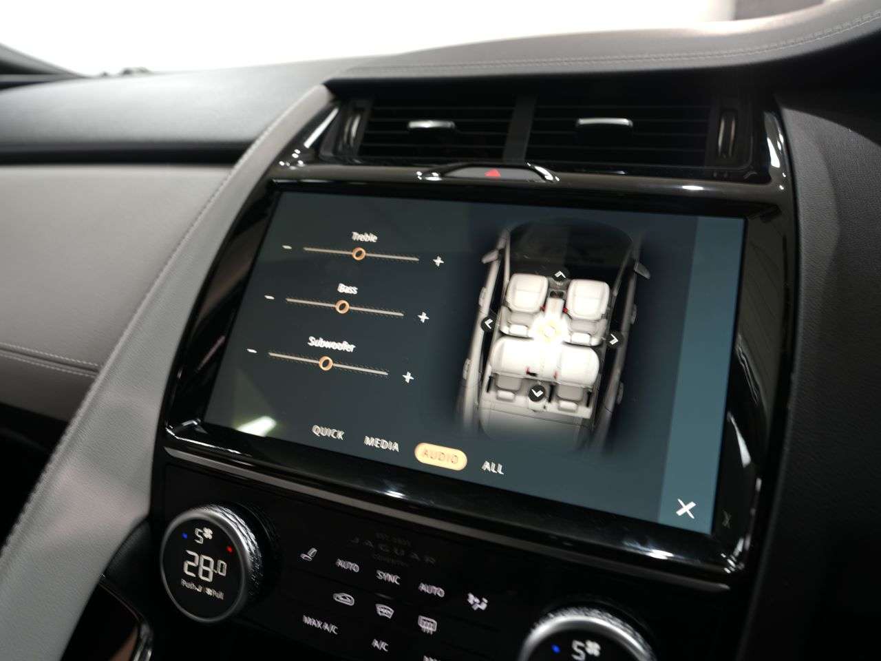 2023 JAGUAR E-PACE 2023 JAGUAR E-PACE