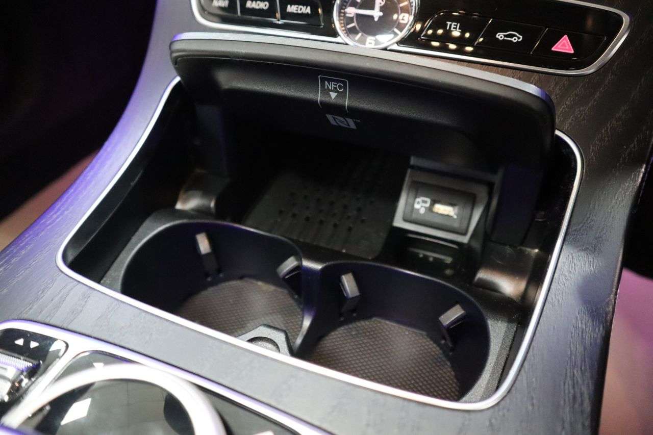 2017 MERCEDES-BENZ E-CLASS 2017 MERCEDES-BENZ E-CLASS