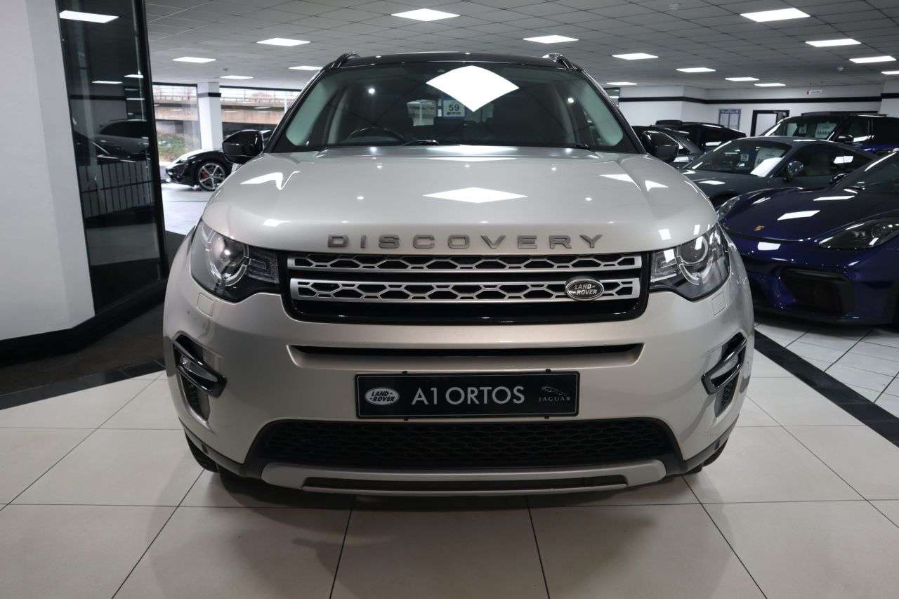 A 2017 LAND ROVER DISCOVERY SPORT 2.0 TD4 HSE SUV 5dr Diesel Auto 4WD Euro 6 (s/s) (180 ps) SEVEN SEAT EXAMPL A 2017 LAND ROVER DISCOVERY SPORT 2.0 TD4 HSE SUV 5dr Diesel Auto 4WD Euro 6 (s/s) (180 ps) SEVEN SEAT EXAMPL