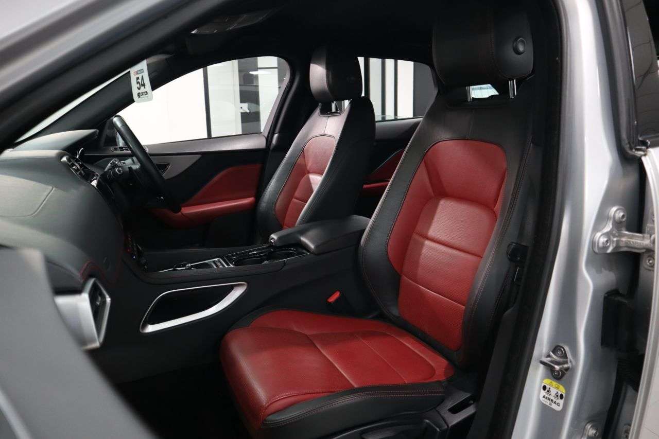 2016 JAGUAR F-PACE 2016 JAGUAR F-PACE