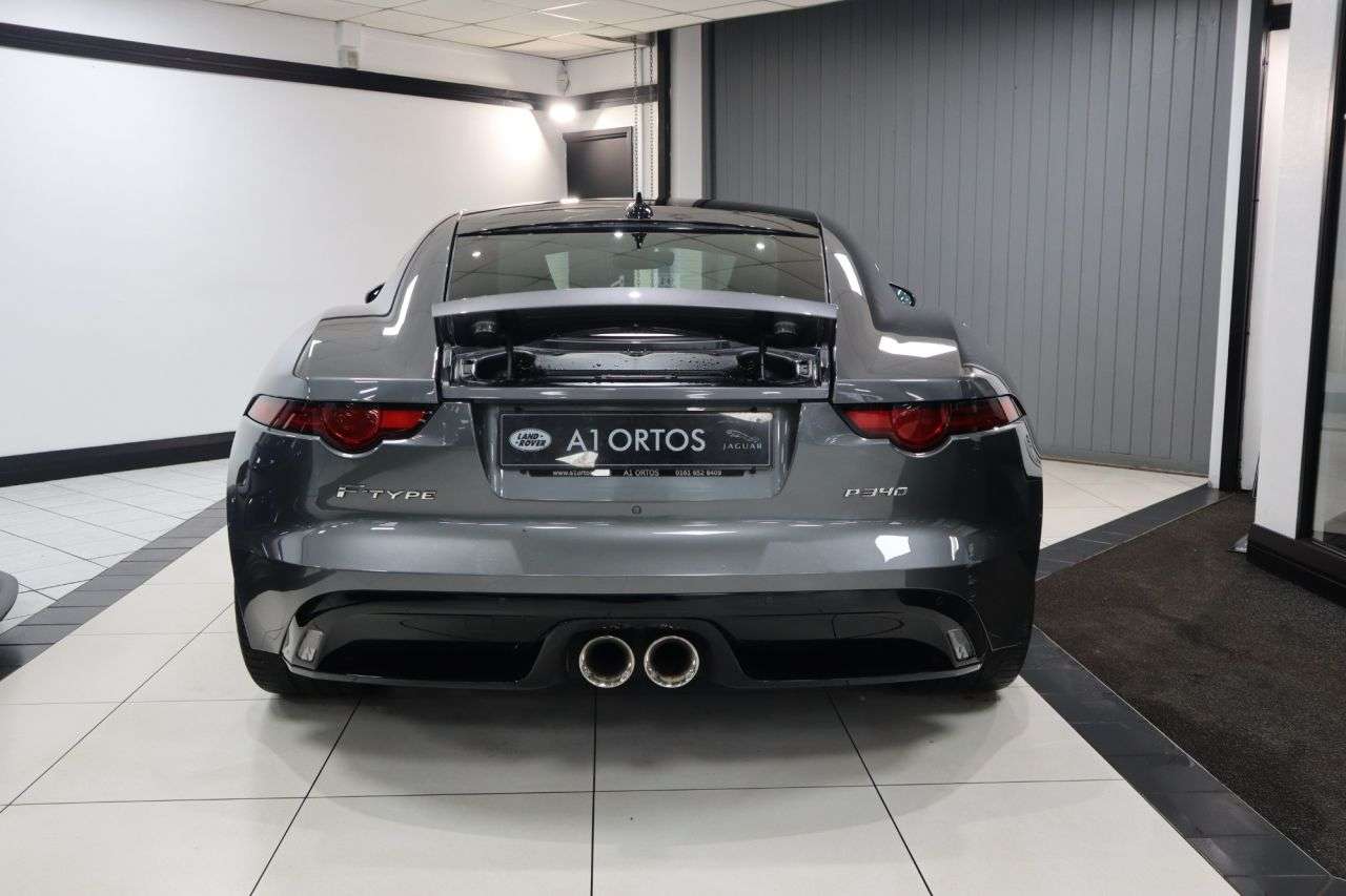 2018 JAGUAR F-TYPE 2018 JAGUAR F-TYPE