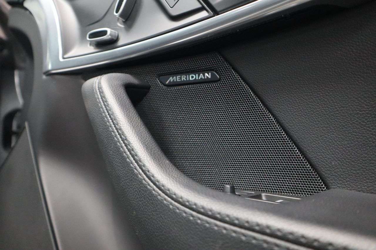 2018 JAGUAR F-TYPE 2018 JAGUAR F-TYPE