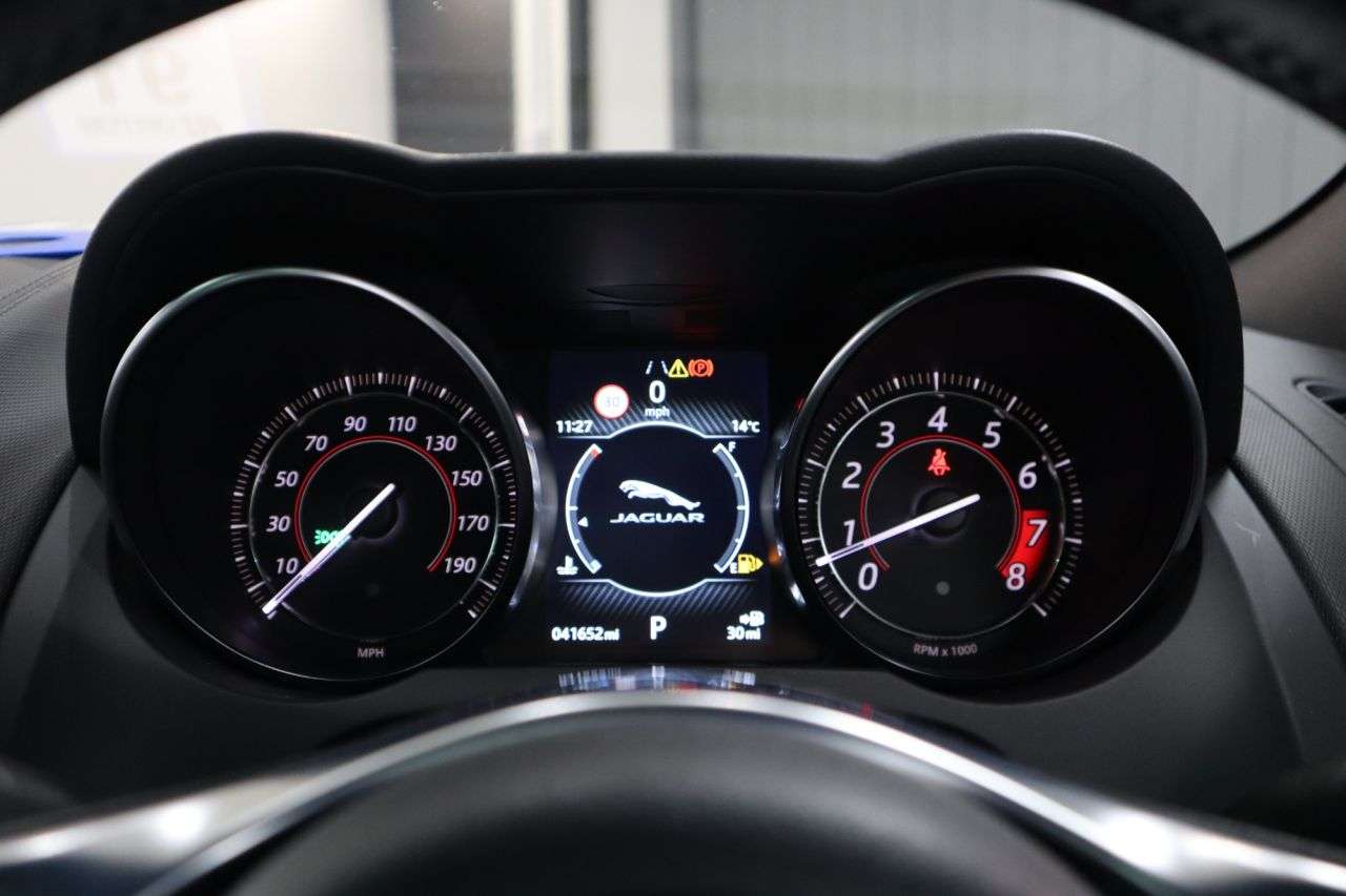 2018 JAGUAR F-TYPE 2018 JAGUAR F-TYPE