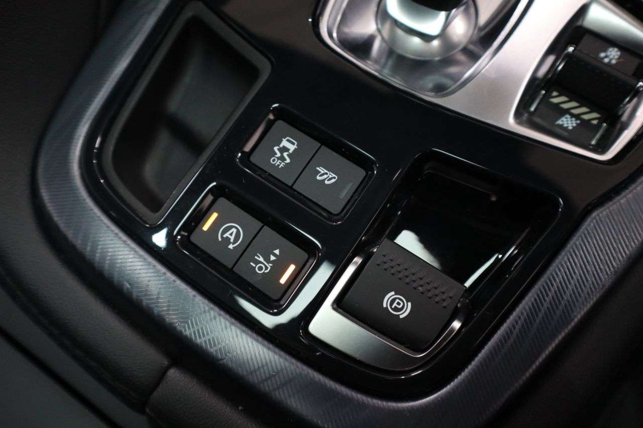 2018 JAGUAR F-TYPE 2018 JAGUAR F-TYPE