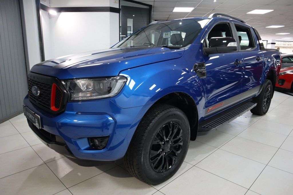 A 2022 FORD RANGER 2.0 EcoBlue Stormtrak Pickup Double Cab 4dr Diesel Auto 4WD Euro 6 (s/s) (2 A 2022 FORD RANGER 2.0 EcoBlue Stormtrak Pickup Double Cab 4dr Diesel Auto 4WD Euro 6 (s/s) (2