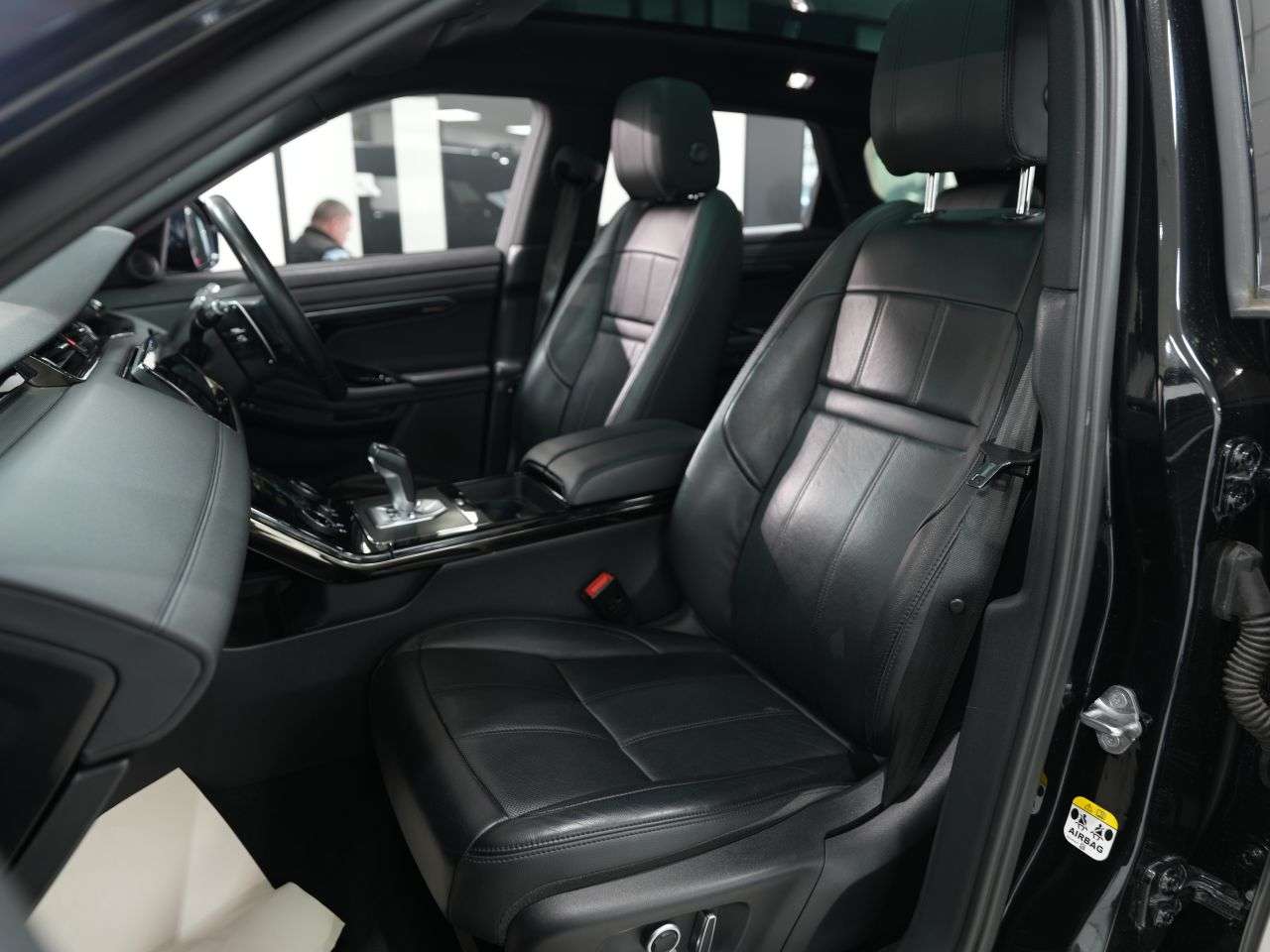 2020 LAND ROVER RANGE ROVER EVOQUE 2020 LAND ROVER RANGE ROVER EVOQUE