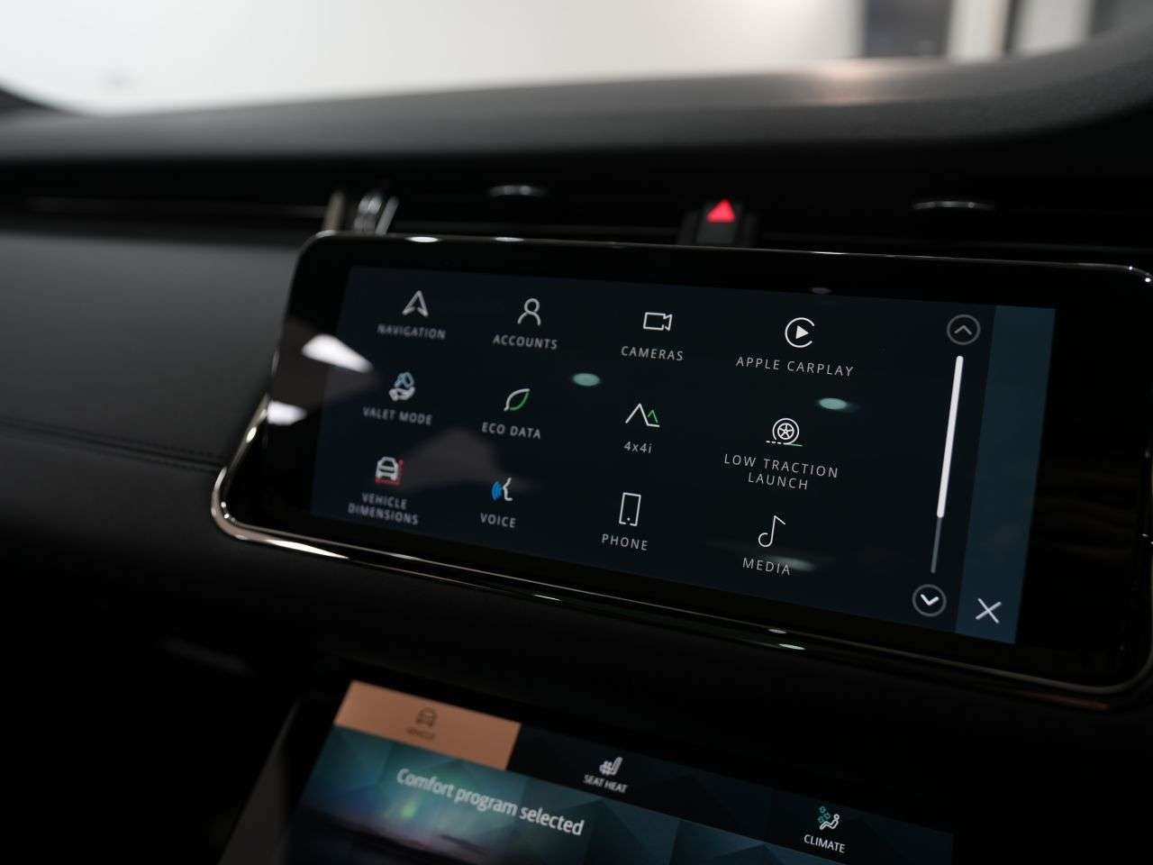 2020 LAND ROVER RANGE ROVER EVOQUE 2020 LAND ROVER RANGE ROVER EVOQUE