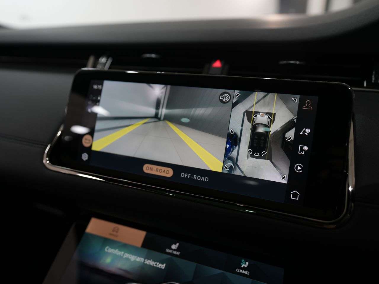 2020 LAND ROVER RANGE ROVER EVOQUE 2020 LAND ROVER RANGE ROVER EVOQUE