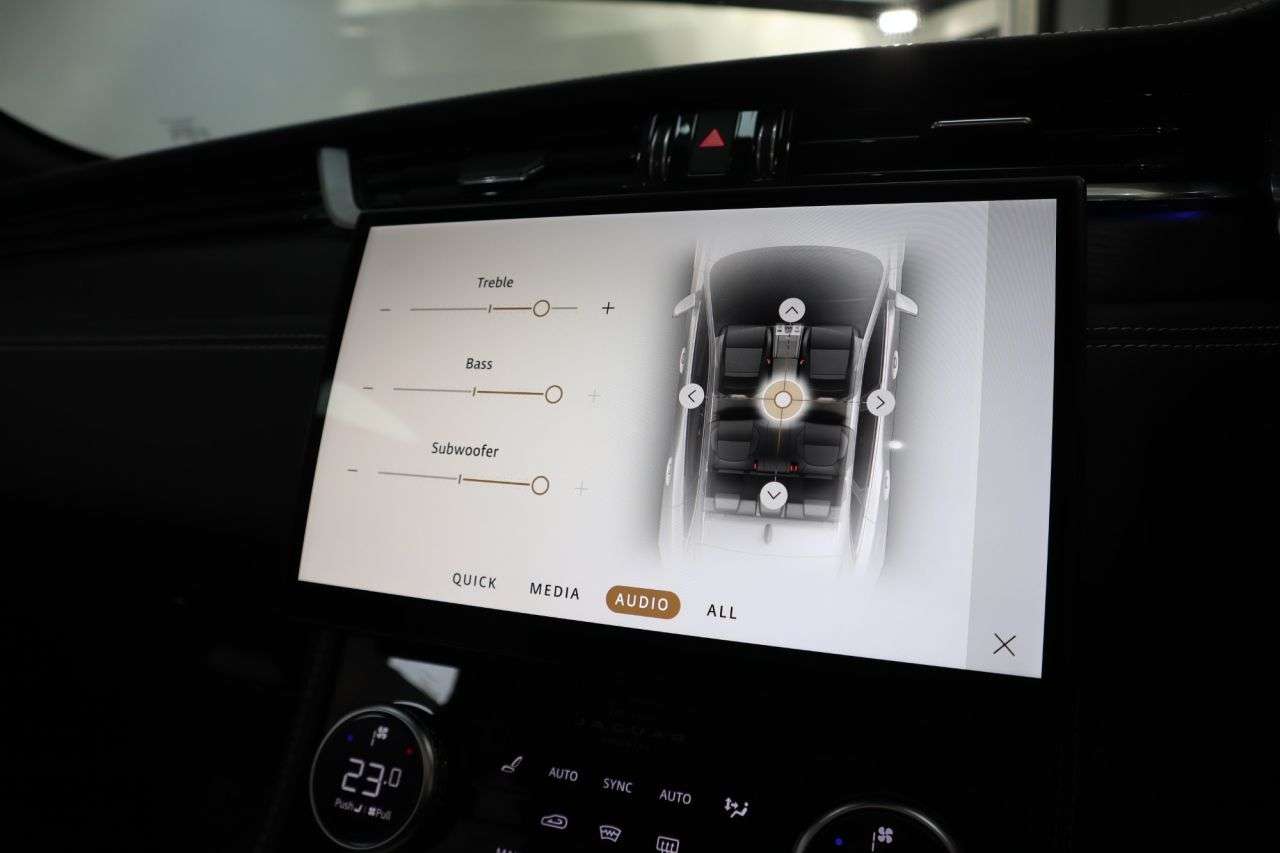 2022 JAGUAR F-PACE 2022 JAGUAR F-PACE