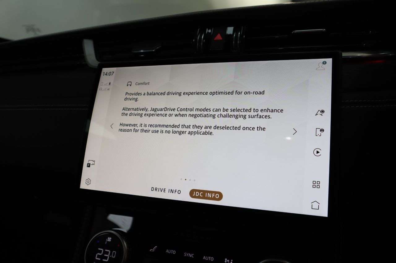 2022 JAGUAR F-PACE 2022 JAGUAR F-PACE