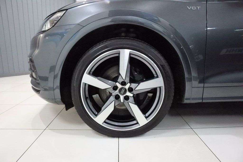 2018 AUDI SQ5 2018 AUDI SQ5