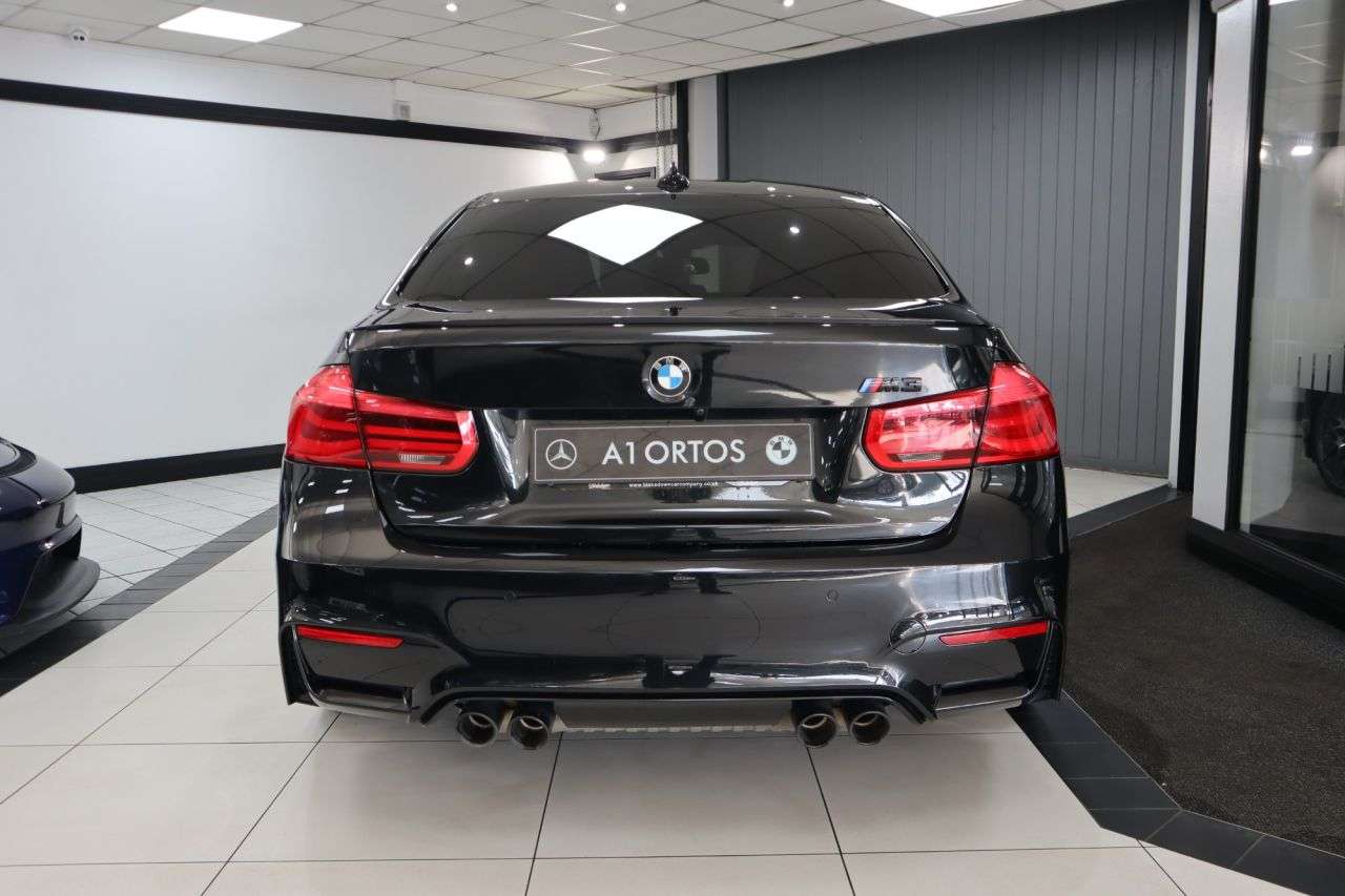 2018 BMW M3 2018 BMW M3