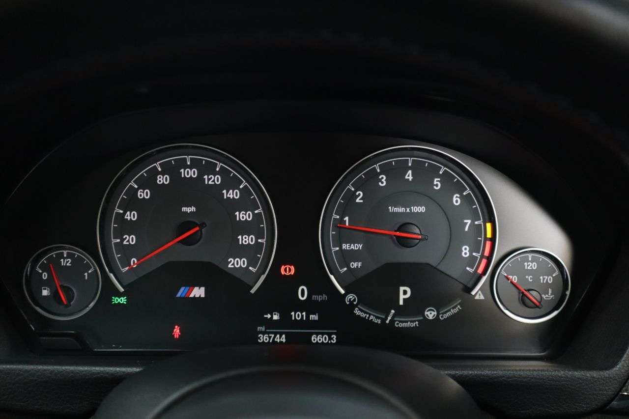 2018 BMW M3 2018 BMW M3