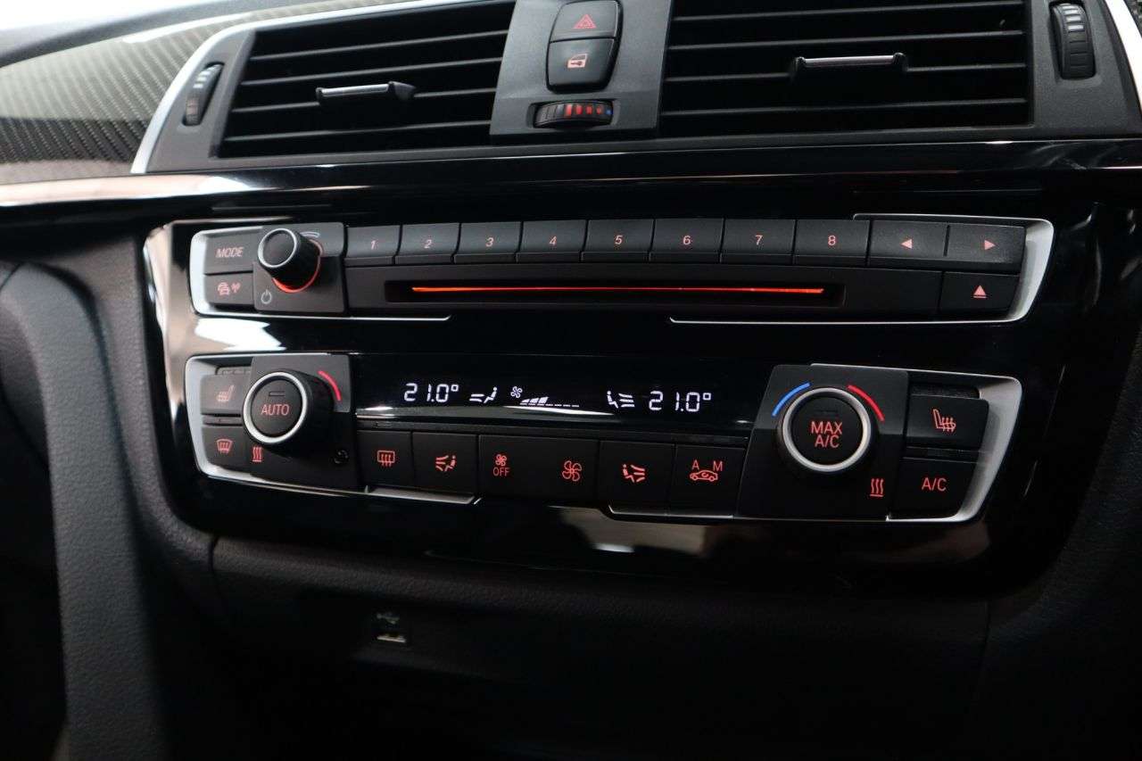 2018 BMW M3 2018 BMW M3