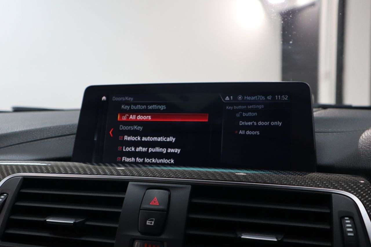 2018 BMW M3 2018 BMW M3