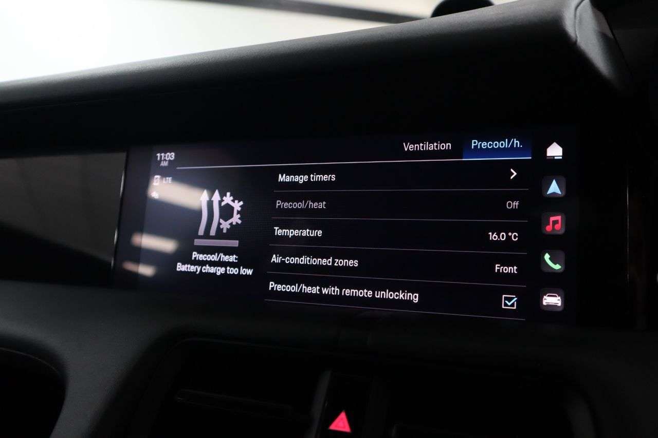 2021 PORSCHE TAYCAN 2021 PORSCHE TAYCAN