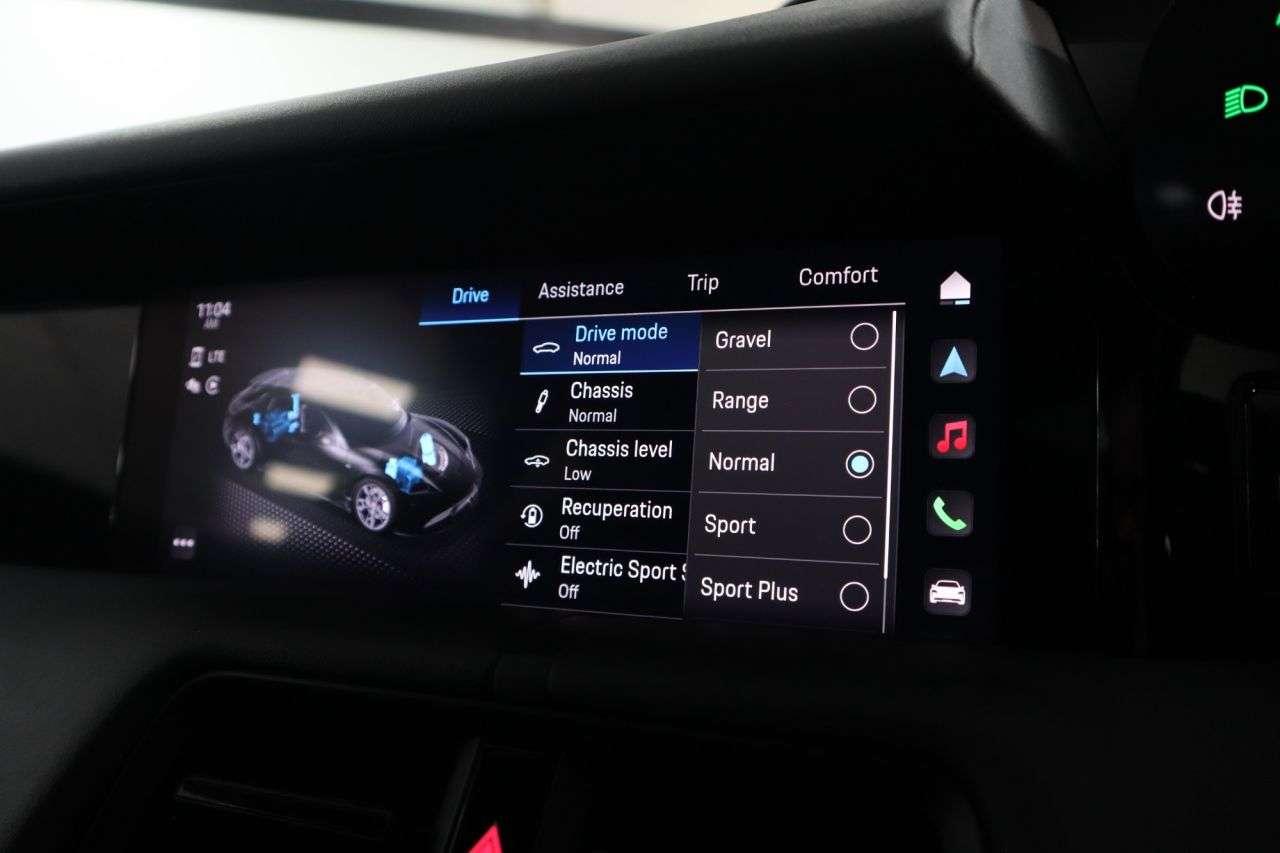 2021 PORSCHE TAYCAN 2021 PORSCHE TAYCAN