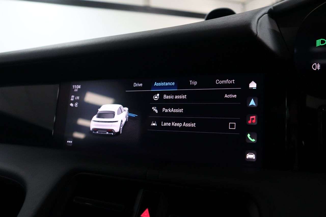 2021 PORSCHE TAYCAN 2021 PORSCHE TAYCAN