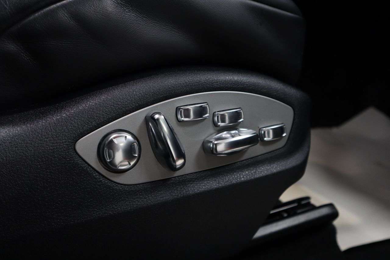 2022 PORSCHE MACAN 2022 PORSCHE MACAN