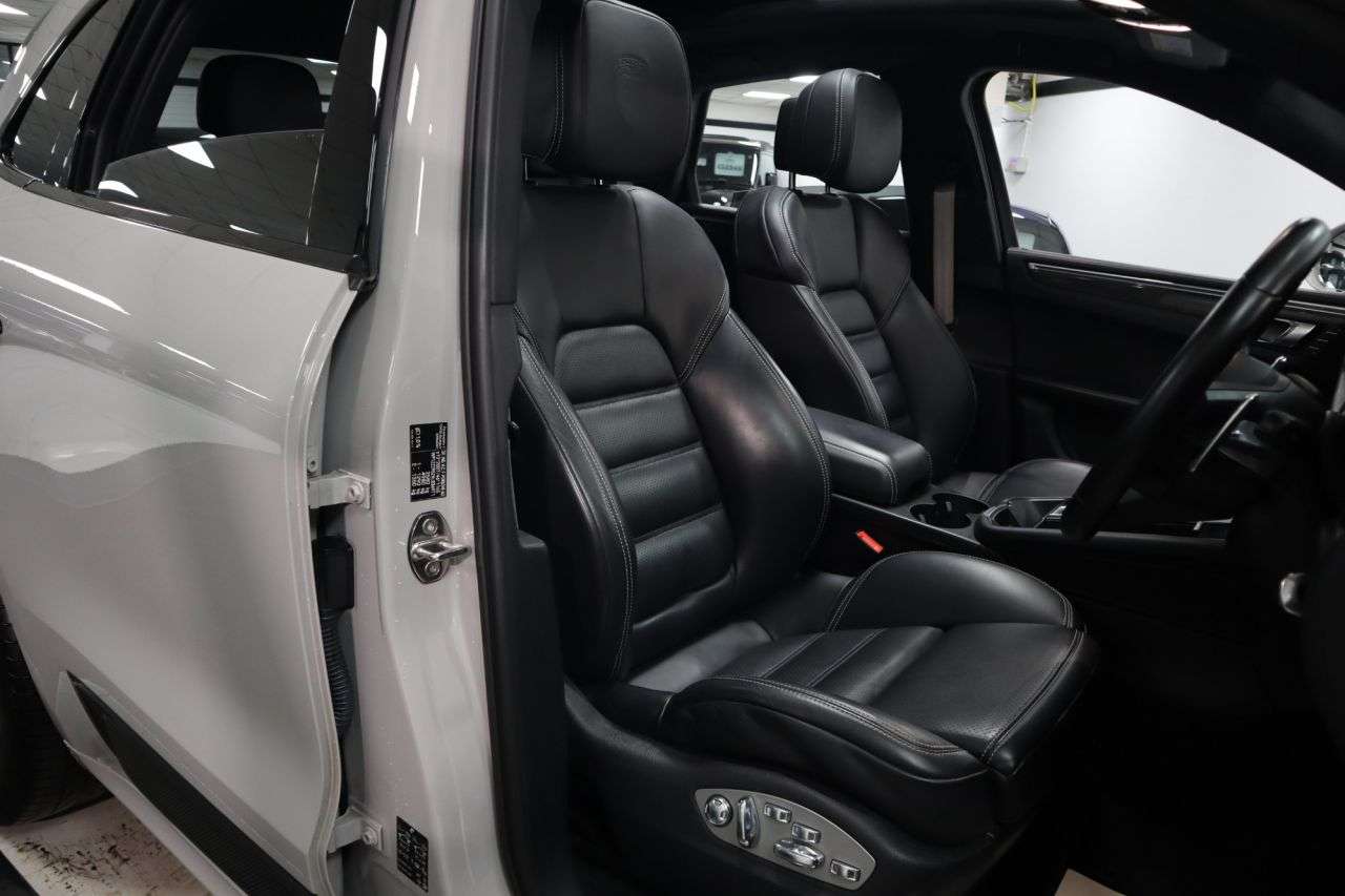 2022 PORSCHE MACAN 2022 PORSCHE MACAN