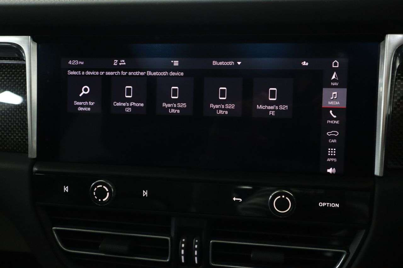 2022 PORSCHE MACAN 2022 PORSCHE MACAN