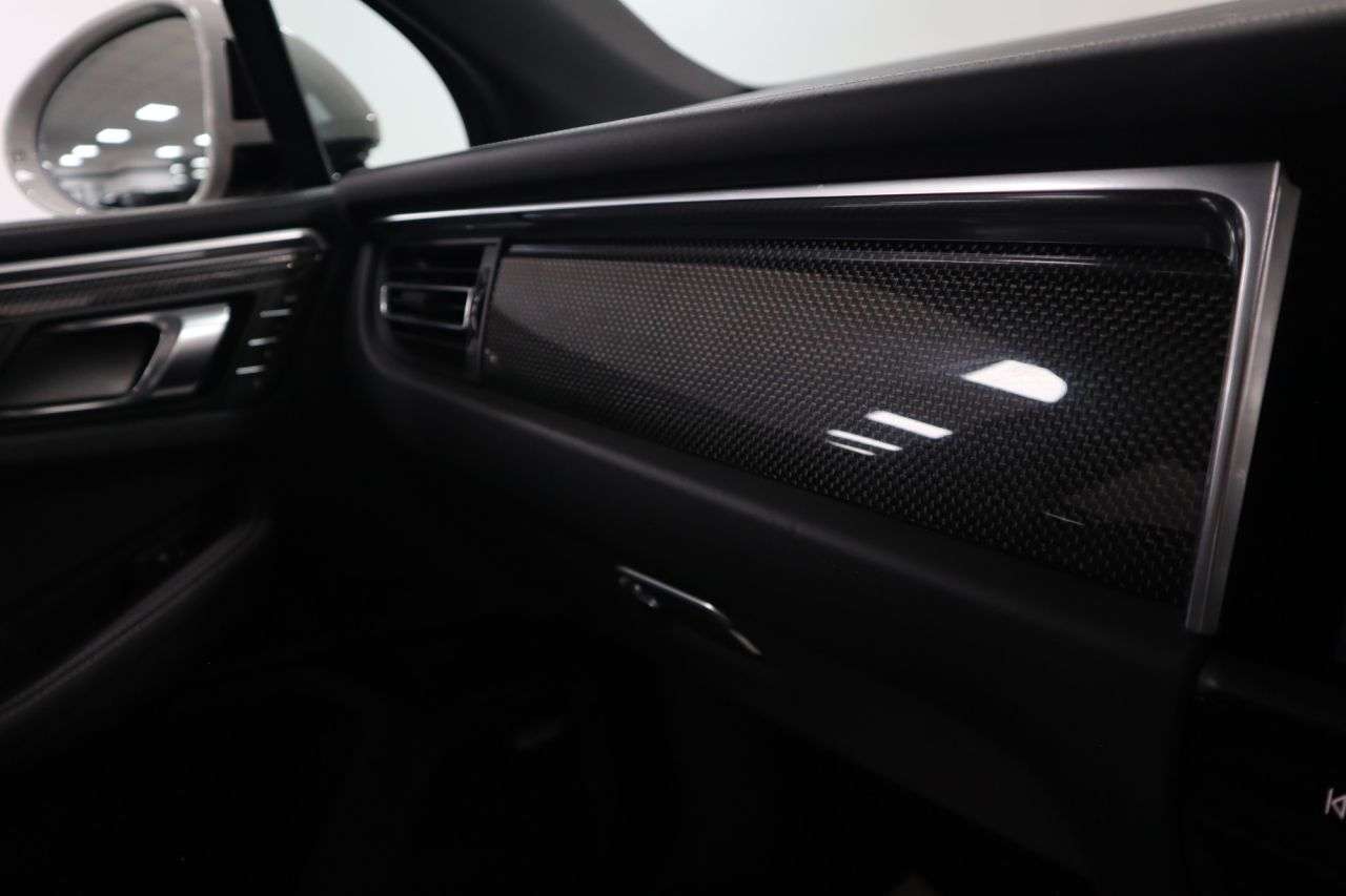 2022 PORSCHE MACAN 2022 PORSCHE MACAN