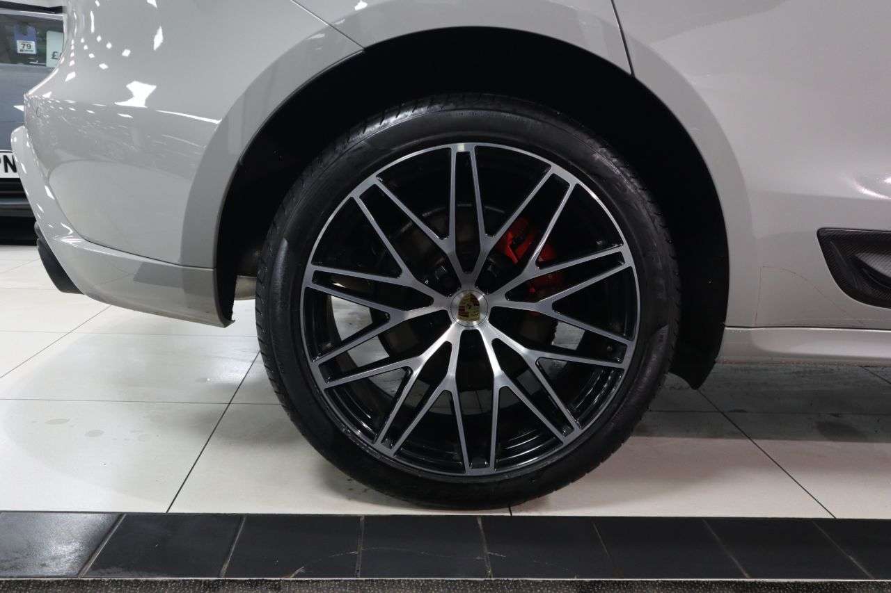 2022 PORSCHE MACAN 2022 PORSCHE MACAN