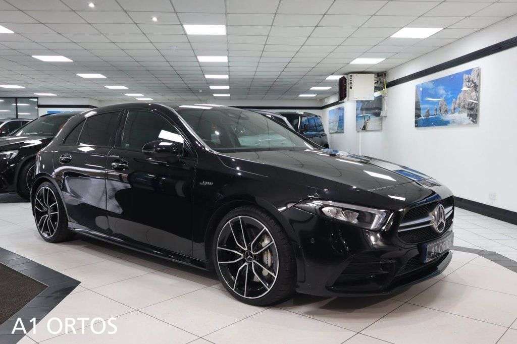A 2020 MERCEDES-BENZ A-CLASS 2.0 A35 AMG (Premium) Hatchback 5dr Petrol SpdS DCT 4MATIC Euro 6 (s/s) (30 A 2020 MERCEDES-BENZ A-CLASS 2.0 A35 AMG (Premium) Hatchback 5dr Petrol SpdS DCT 4MATIC Euro 6 (s/s) (30