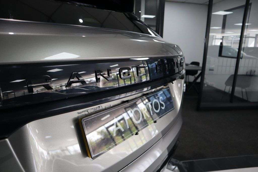 2019 LAND ROVER RANGE ROVER VELAR 2019 LAND ROVER RANGE ROVER VELAR