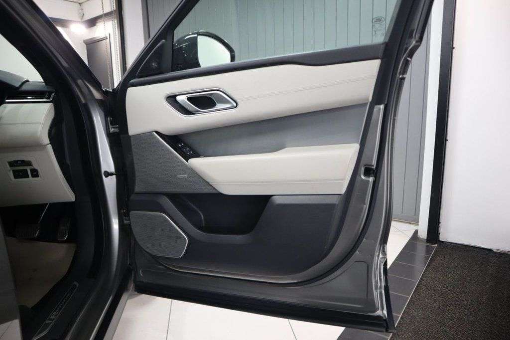 2019 LAND ROVER RANGE ROVER VELAR 2019 LAND ROVER RANGE ROVER VELAR
